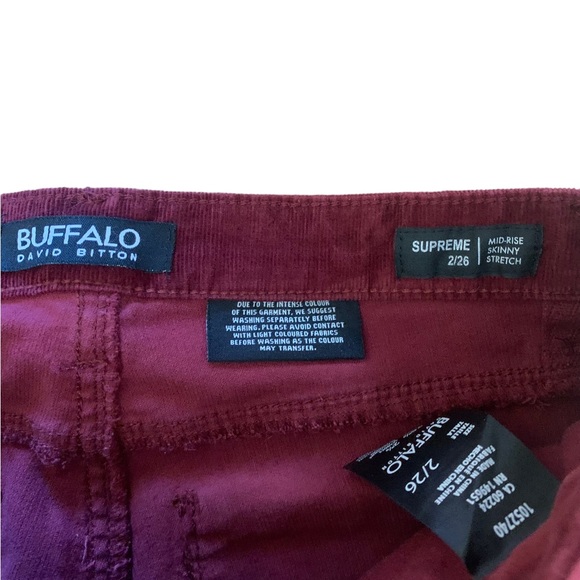 Deep red corduroy pants size 26/2 by David Bitton - Picture 2 of 3